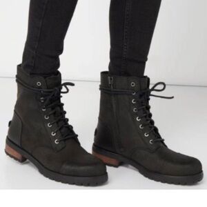UGG Kilmer II Leather Biker Boot Black Size 8 S/N 1095131 NEW RARE FIND